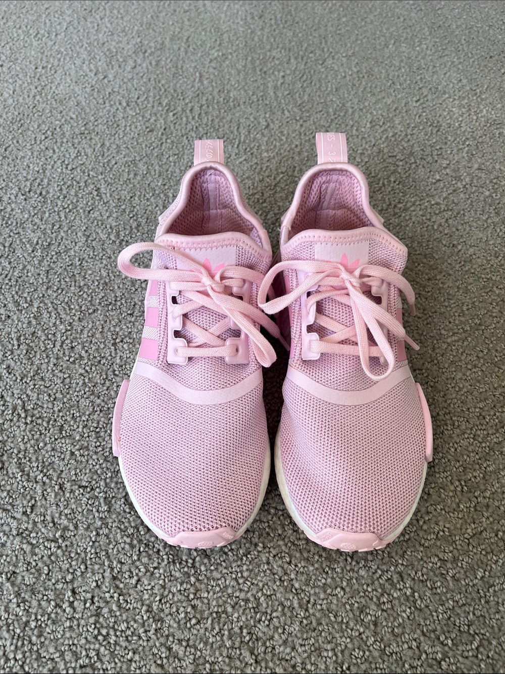 Adidas NMD R1 boost pink